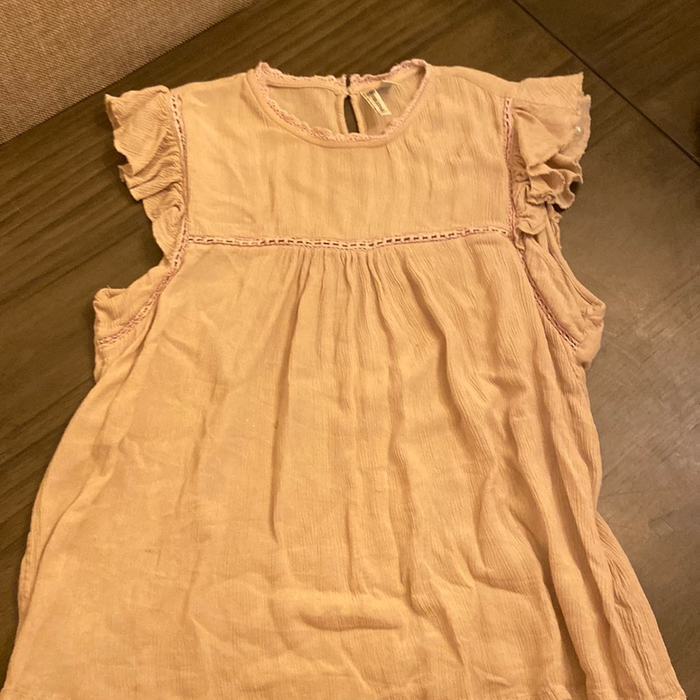 Cute dress shirt